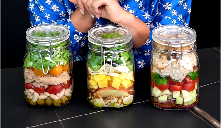 Insalata esotica, mediterranea e proteica: in cucina con Alessia Mancini
