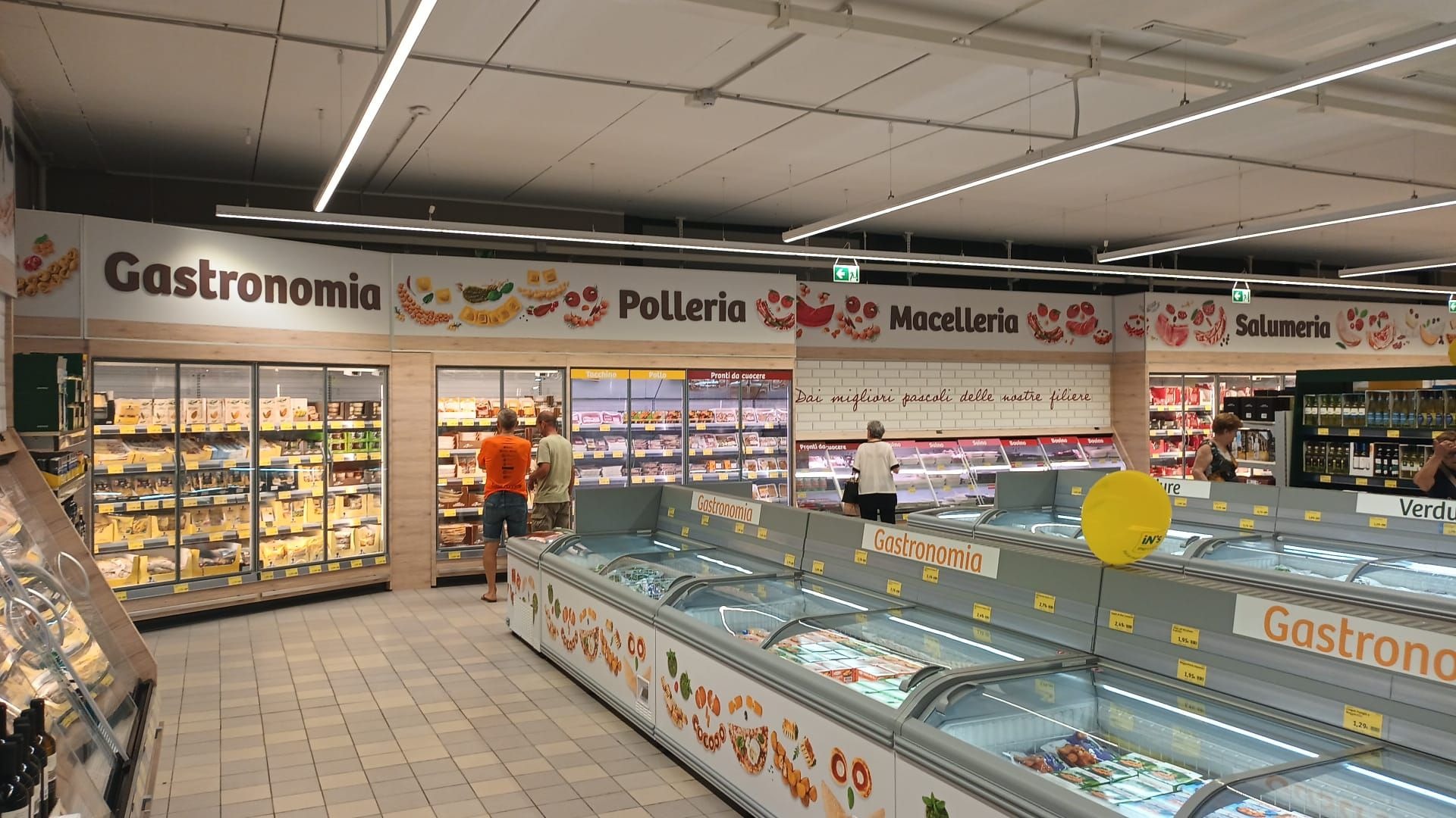 Apre un nuovo punto vendita a Villa Cortese (MI)